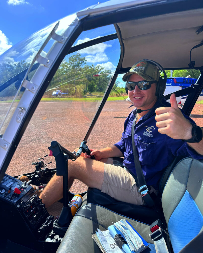 Helicopter-School-Lessons-Student-Training-Learn-Fly-Pilot-License-Australia-Northern-Territory-NT-SA
