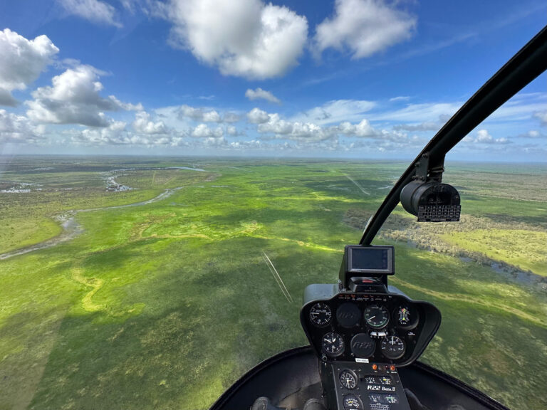 Helicopter-Flying-School-Pilot-Training-Licence-Australia- NT-SA-QLD