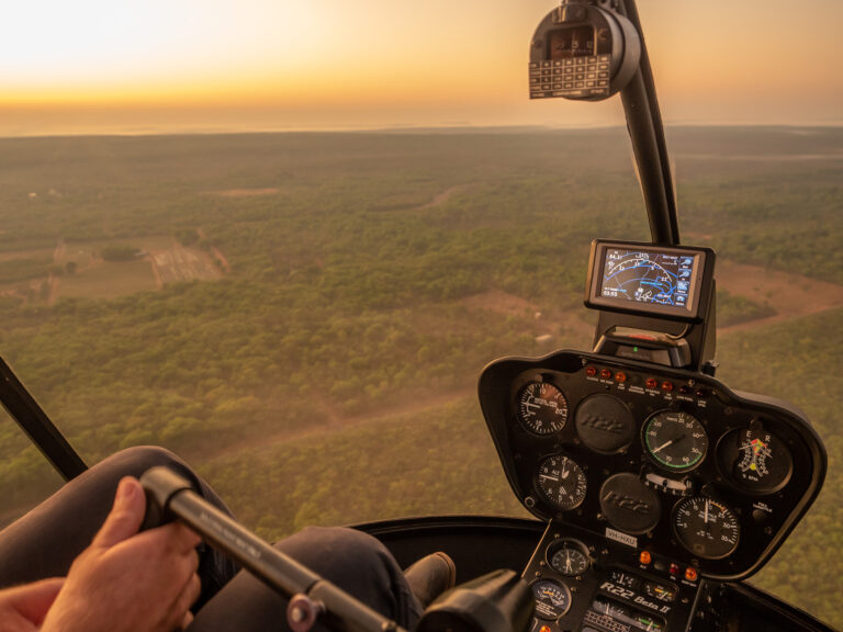 Helicopter-School-Pilot-License-Australia-NT-SA-QLD