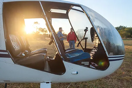 Learn-Fly-Helicopter-School-Pilot-License-Australia- NT-SA-QLD