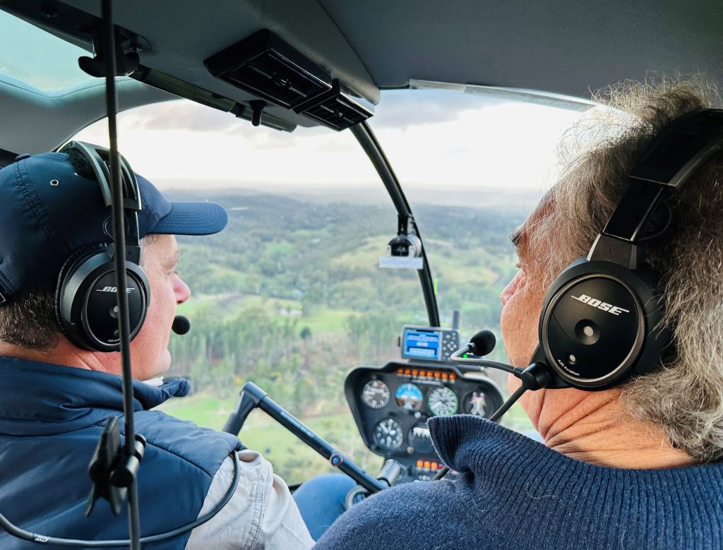 Helicopter-School-Student-Training-Learn-Fly-Pilot-License-Australia-Northern-Territory-NT-SA